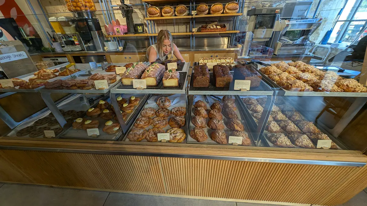 Law's Bakery – bakery in Boothstown, Astley